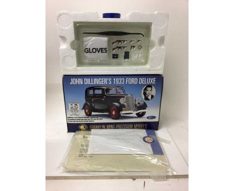 Franklin Mint models of vintage cars including John Dillinger 1935 Ford Deluxe, Stutz Black Hawk, Corvette 53 Auburn and othe