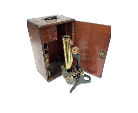 Early 20th century cased lacquered brass microscopeCondition report: Microscope named on the base- Dring &amp; Fage, 145 Stra