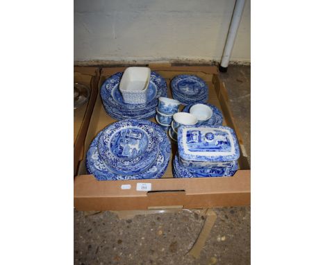 TRAY CONTAINING QUANTITY OF SPODE ITALIAN PATTERN DINNER WARES INCLUDING PLATES, SIDE PLATES, SMALL TUREEN AND COVER ETC