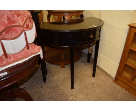 REPRODUCTION D-END SIDE TABLE, 92CM WIDE