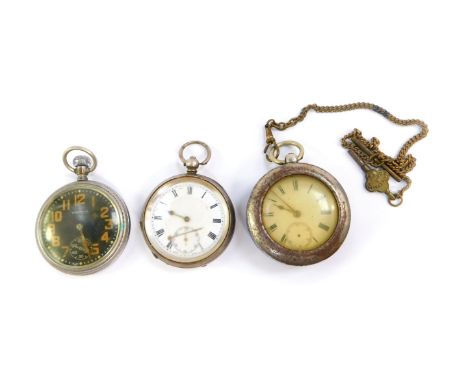 A Victorian gentleman's silver cased pocket watch, open faced, key wind, enamel dial bearing Roman numerals, subsidiary secon