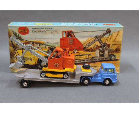 A Corgi Major Machinery Carrier with Bedford tractor unit and Priestman "Cub" shovel, Gift set (27)