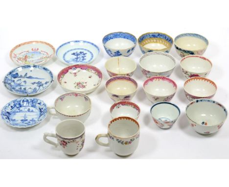 A quantity of 18th and 19th century Chinese tea bowls, tea cups and saucers including a blue and white saucer from the Nankin