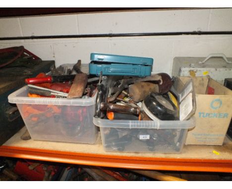 TWO TRAYS OF HAND TOOLS AND PARTS TO INC A MAKITA DRILL