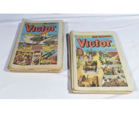 42 vintage Victor comics 1982