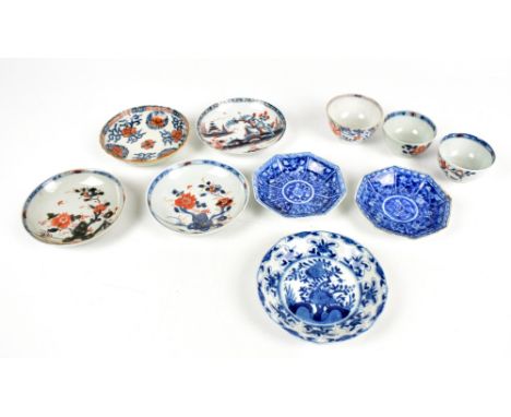 A collection of 18th century and later porcelain, predominantly Chinese, including three tea bowls and saucers, each in the I