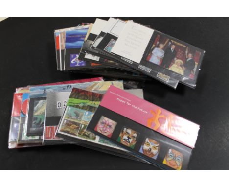 A COLLECTION OF ASSORTED FIRST DAY COVERS