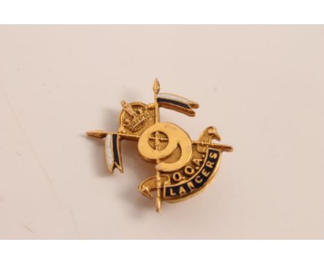Gold (9ct) and enamel 9th Lancers sweetheart brooch, hallmarked on reverse