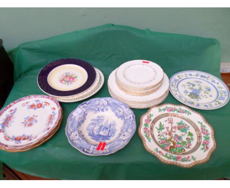 Selection of Early 20th Century dinner and soup plates (9 pieces) together with white ground 20th century Royal Worcester gol