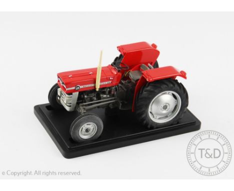 Tractoys for G&M Farm Models 1/16 Scale model tractor, Massey Ferguson 135 1968, red livery, No.148, within box 