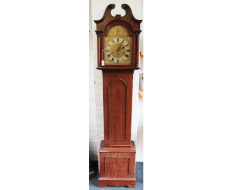 An Edwardian mahogany grandmother clock / small size longcase clock, brass dial with Roman numeral chapter ring below a silen