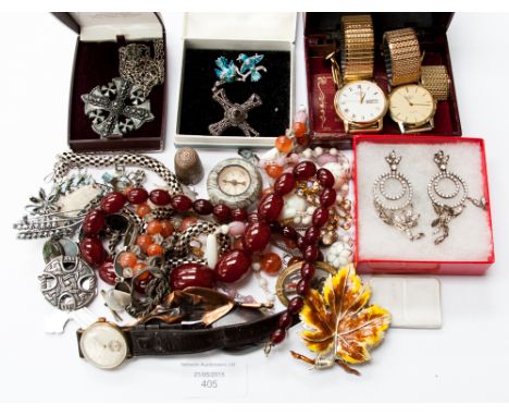 A collection of costume jewellery, including an agate pendant, a silver gemstone bracelet, a silver fob and chain, various wa