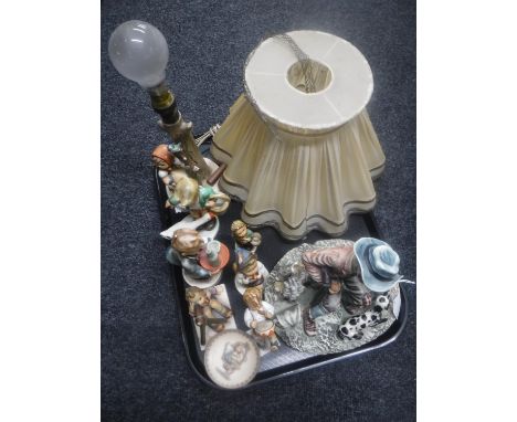 A tray of Spanish figure, six assorted Goebel and German figures (a/f), Goebel figural table lamp with shade, pin dish 