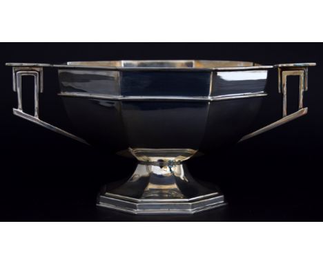 A 1937 Art Deco silver two handled rose bowl of octagonal form with angular loop handles, JG Ltd Birmingham, 24.7oz, 18.5cmD