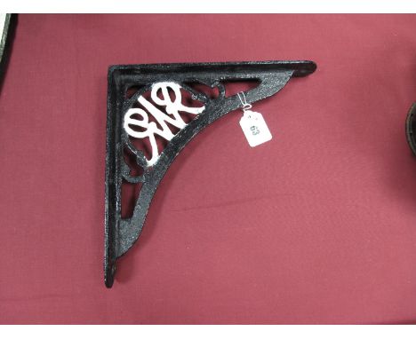 A G.W.R Cast Iron Support Bracket- Used for sink, cisterns, shelf etc. Condition: good. 