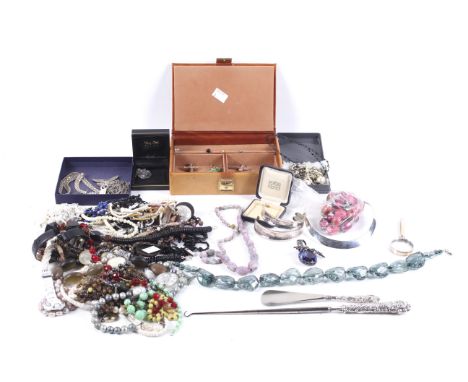 An assortment of jewellery and collectables. Including a torque collar stamped '925', a single 9ct gold and cultured-pearl st