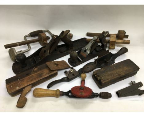 A collection of various wood working tools.