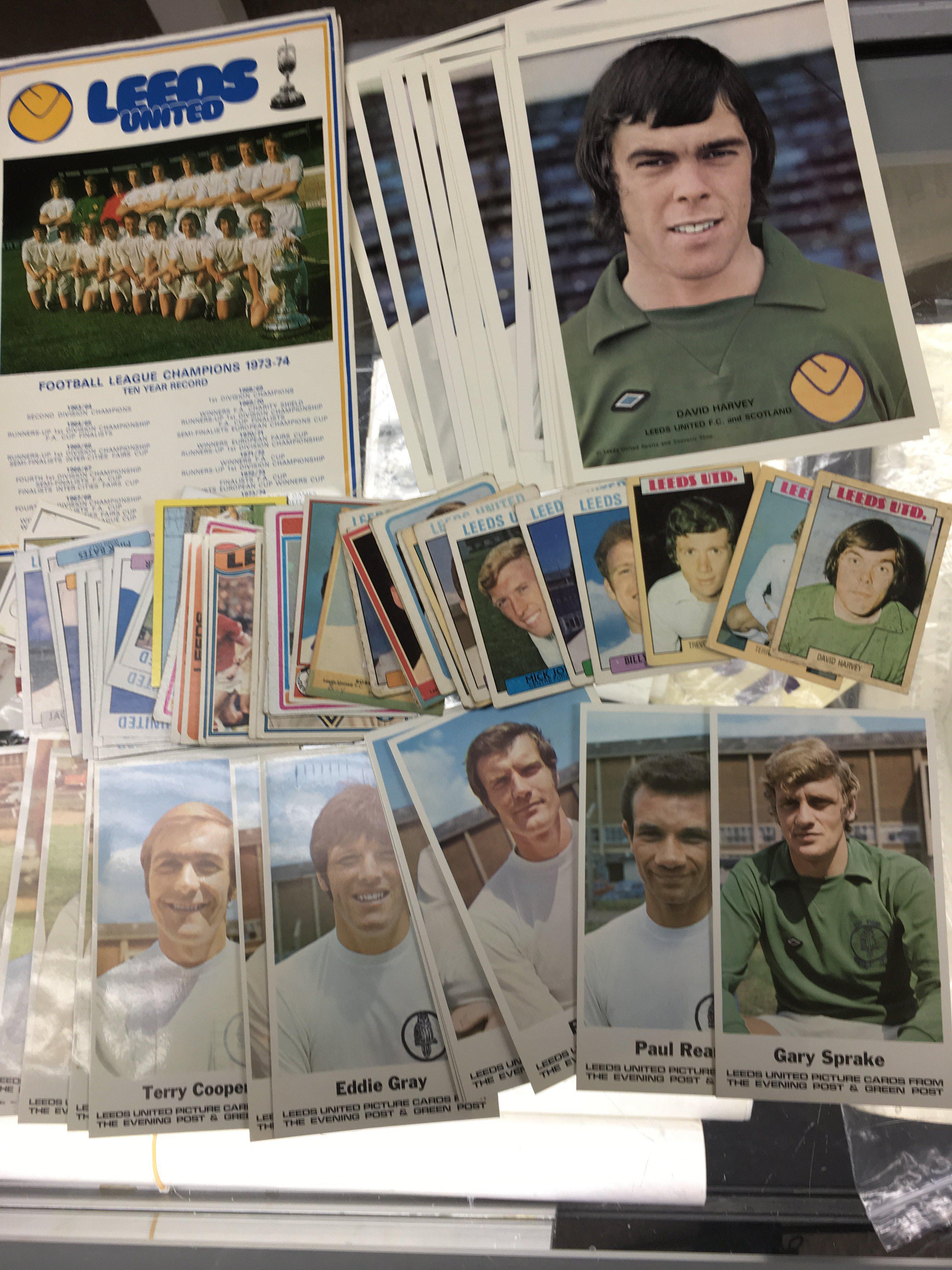 Leeds United Football Card Collection Includes Set Of 14 Cards with