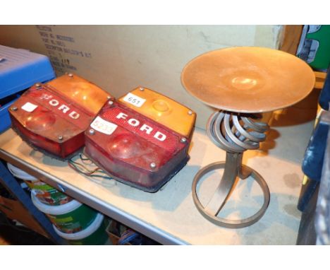 Pair of Ford rear light displays 