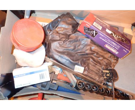 Box of mixed engineering tools including spanner roll 
