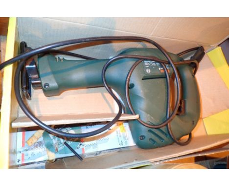 Bosch PFZ600E multi purpose electronic saw  CONDITION REPORT: All electrical items in this lot have been PAT tested for safet