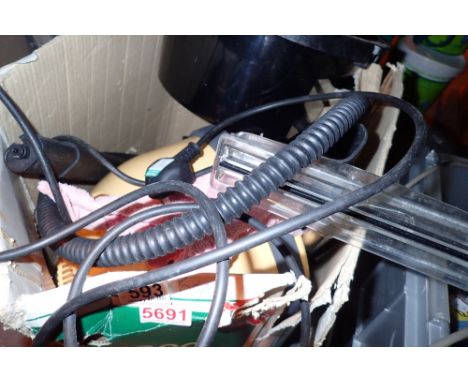 Vaperetto 1300 cleaner  CONDITION REPORT: All electrical items in this lot have been PAT tested for safety and have passed. T