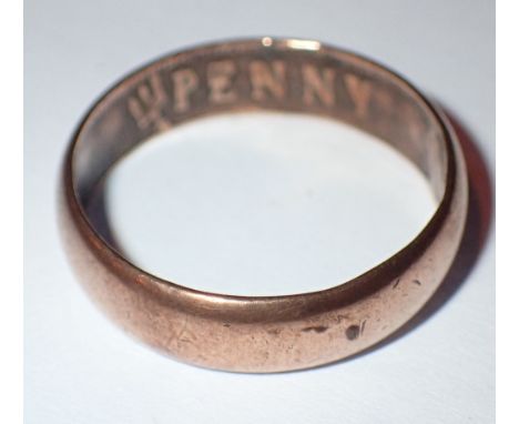 Copper polished ring made from a penny One Penny 1901 visible on the inside size R  2.9g