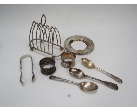 Sterling silver toast rack, silver napkin rings, teaspoons and dish, 280g 