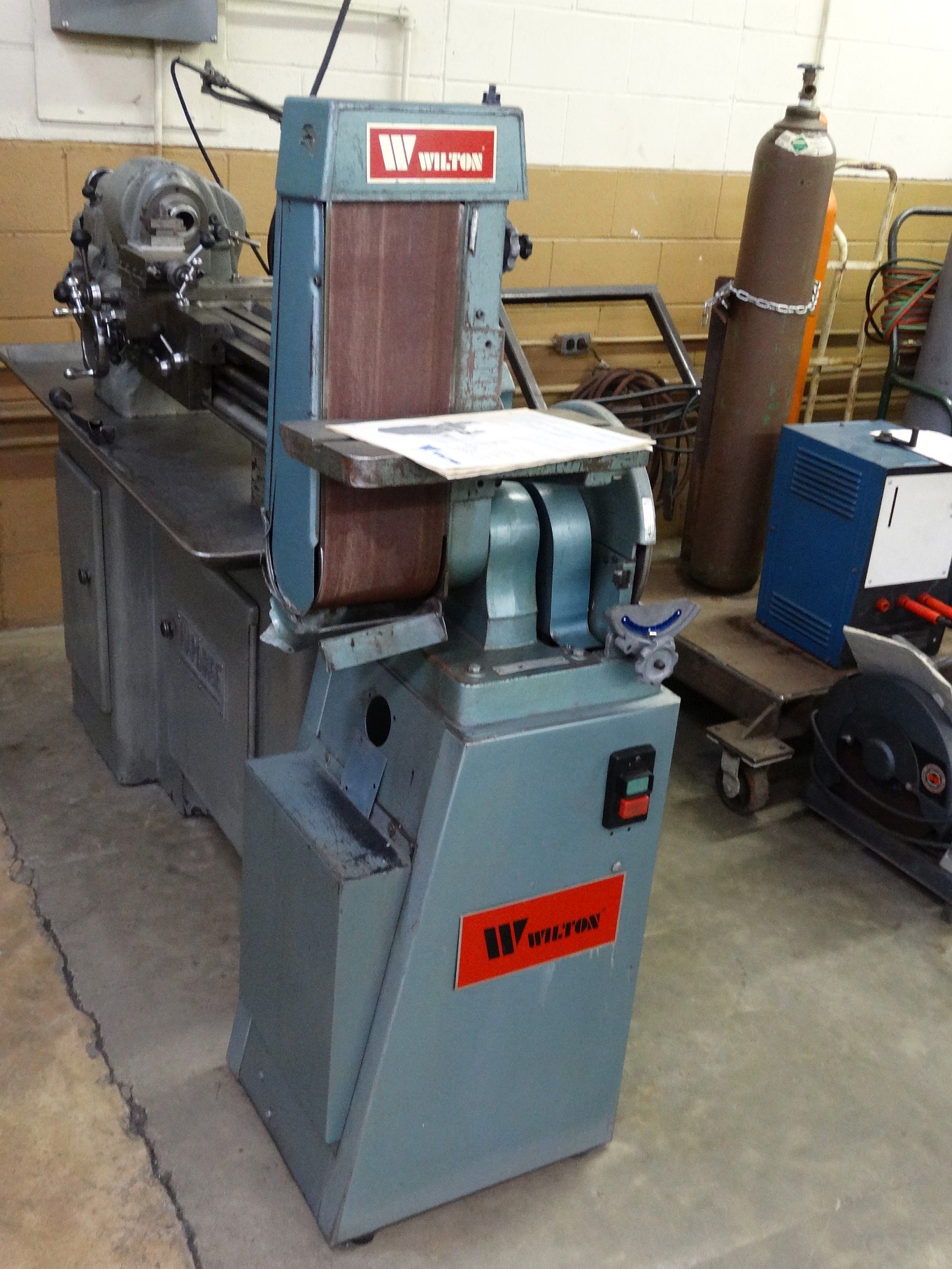 Wilton 6" Belt, 12" Disc Finishing Machine, Mdl 4200, SN 22005