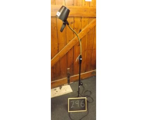 TALL FLEX HEAD READING LAMP 