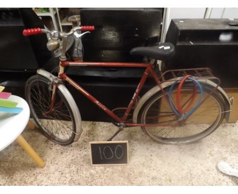 RED VINTAGE ALVIA GENTS BICYCLE 