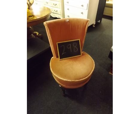 VINTAGE PINK UPHOLSTERED BEDROOM CHAIR