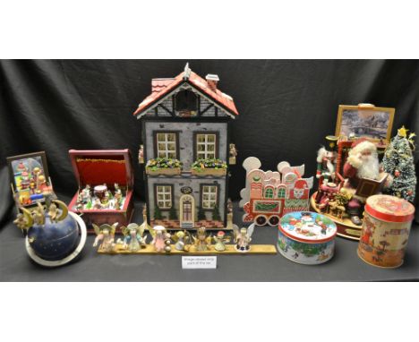 Christmas Decorations - Twas The Night Before Christmas model; others including Toy Chest, Nativity musical box, etc, qty