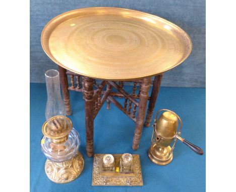 Embossed brass Victorian oil lamp complete with glass bowl, Victorian brass two bottle inkstand and brass percolator complete