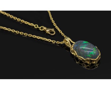 18 kt Gold Opal-Anhänger,   GG 750/000, ovaler Opalcabochon ca. 15 ct, rücks. verbödet, Handarbeit, an Kette, L. ca. 42 cm, K