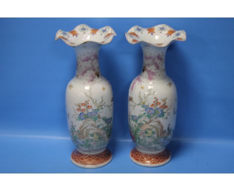 A PAIR OF ANTIQUE ORIENTAL PORCELAIN VASES, WITH ENAMEL DECORATION A/F  (2)