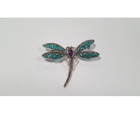 A SILVER PLIQUE-A-JOUR DRAGONFLY BROOCH / PENDANT SET WITH PEAR-SHAPED COBOCHON AMETHYST, RUBY EYES AND MARCASITES