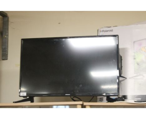 A POLAROID 28" TV