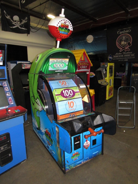 BIG BASS WHEEL PRO TICKET REDEMPTION GAME BAYTEK Item is in used