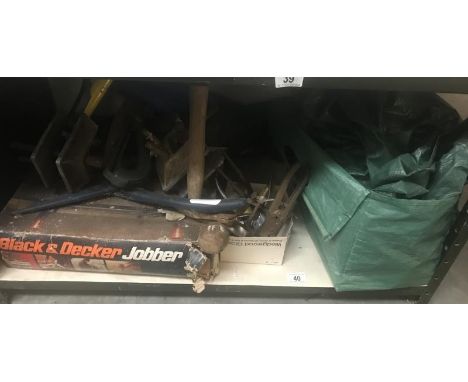 A quantity of sundry DIY hand tools &amp; a Black &amp; Decker mini work bench