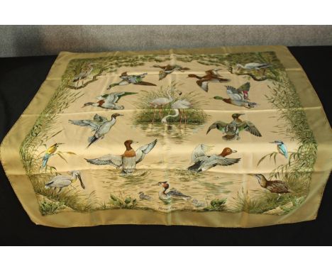 Hermes scarf. Hermes Item Halte En Camargue. 86 x 89 cm. 