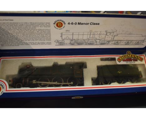 A Bachmann 00 gauge BR Manor Class 4-6-0 Loco &amp; Tender Foxcote Manor 7822, cat no 31-306 in original box, AF front wheel 