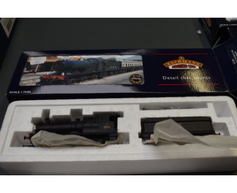 A Bachmann 00 gauge 0-6-0 BR Loco &amp; Tender, 2260 cat no 32-301 in original box
