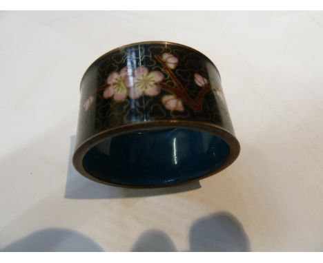 A quantity of cloisonne enamels, to include small vases, a cloisonne circular dish decorated with butterflies and leaves, nap