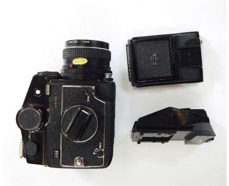 Mamiya 645 camera together with flash and another folding accessory (3) 