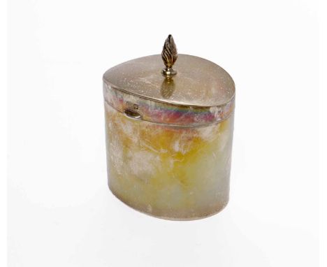 GEORGE V SILVER TEA CADDYmaker's mark indistinct, Birmingham 1926, with flame finial, approximately 117g, 10cm high