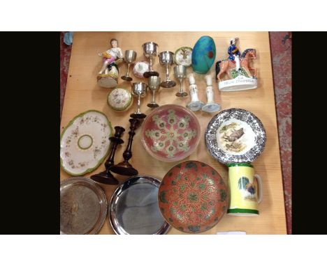 Box of Assorted Collectable's ( Ceramic & Metalware )