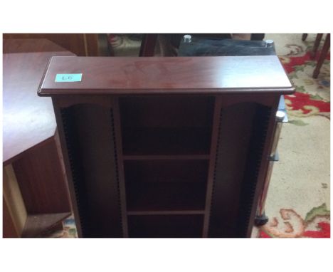 Cd / Dvd Wooden Rack. 