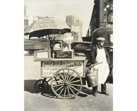 Berenice Abbott (1898-1991) was an American photographer known for her significant contributions to 20th-century photography.