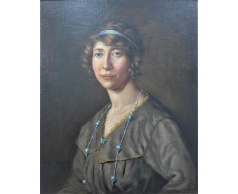 W. Hill Thomson, half length portrait of a woman, oil on canvas, signed and dated 1919, in an ornate gilt frame,  50 x 60cm  